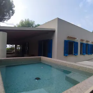 Ustica Mari E Carlo Contrada Ogliastrello Villa