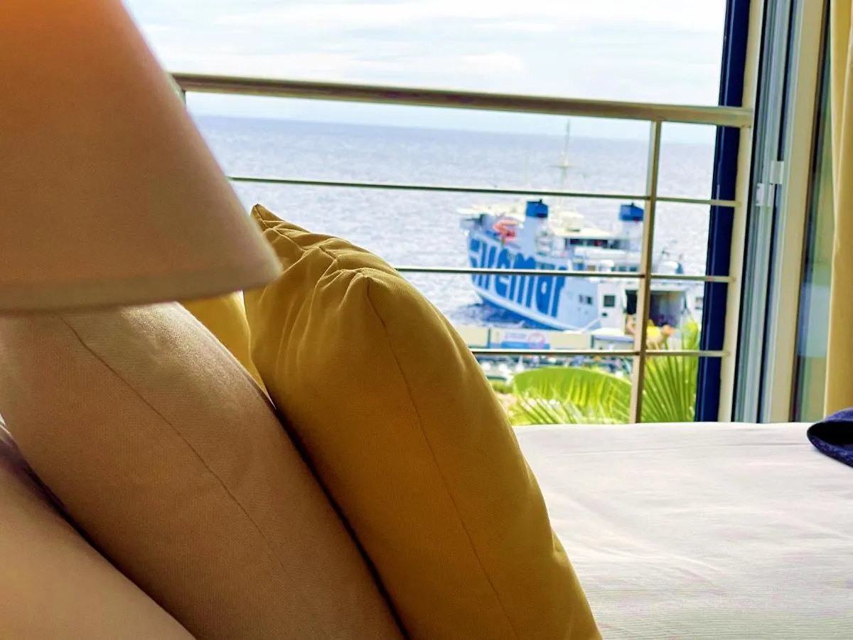 Residence Stella Marina Isola di Ustica Apart Otel