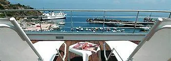 Residence Stella Marina Isola di Ustica Apart Otel